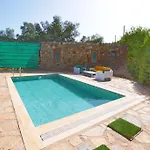 Villa Tomato