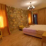 Tomato Villa *