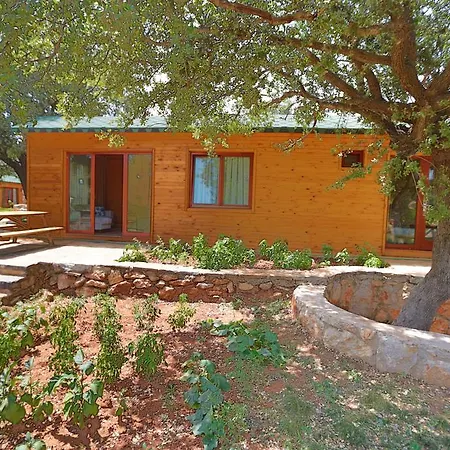 Villa Tomato